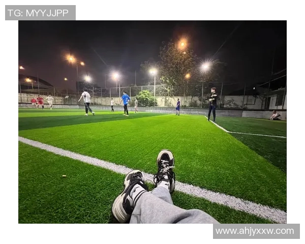 足球巨星眼中的足球魅力与挑战球场内外的真实评价 足球巨星眼中的足球魅力与挑战球场内外的真实评价