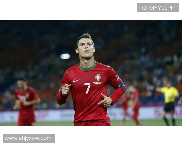 足球明星梦：从青涩少年到世界舞台的传奇征程